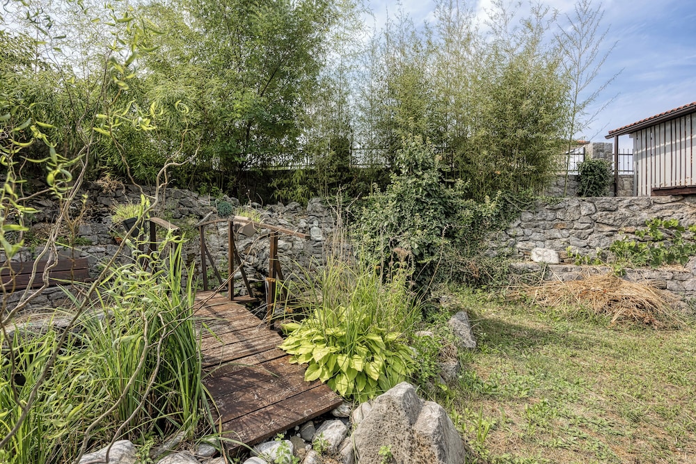 Villa Salamander Suite