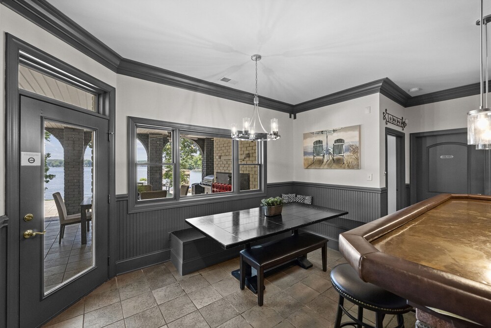 Make a Big Splash in 7BR Lake Norman Home!