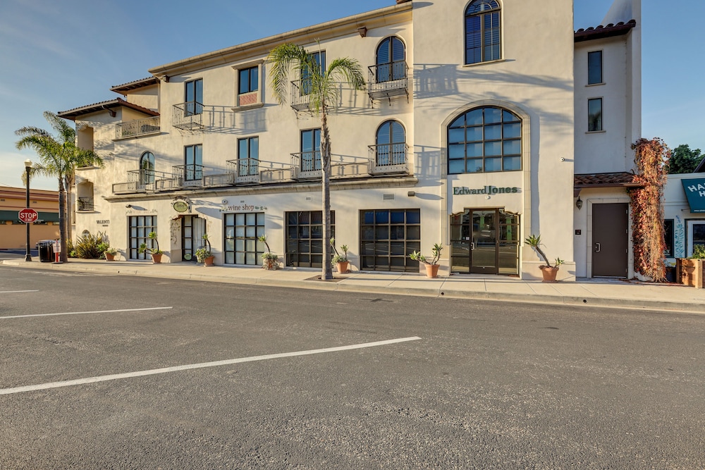 Pismo Beach Vacation Rental - Walk to Town & Ocean