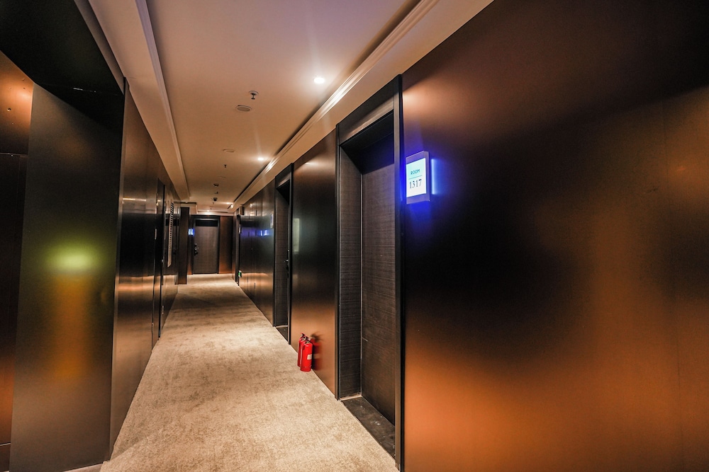 Modern Space Hotel Guangzhou Nansha Line4 STN