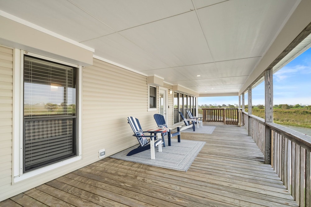 Bay Vista by Ryson Vacation Rentals