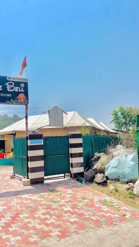 Bambooz Bel cottage and camps Kasauli