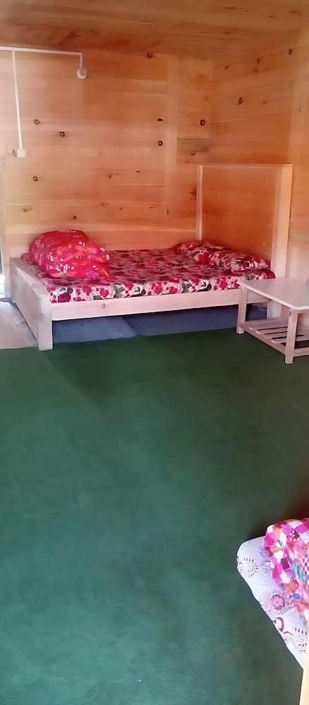 Green Land Guest House
