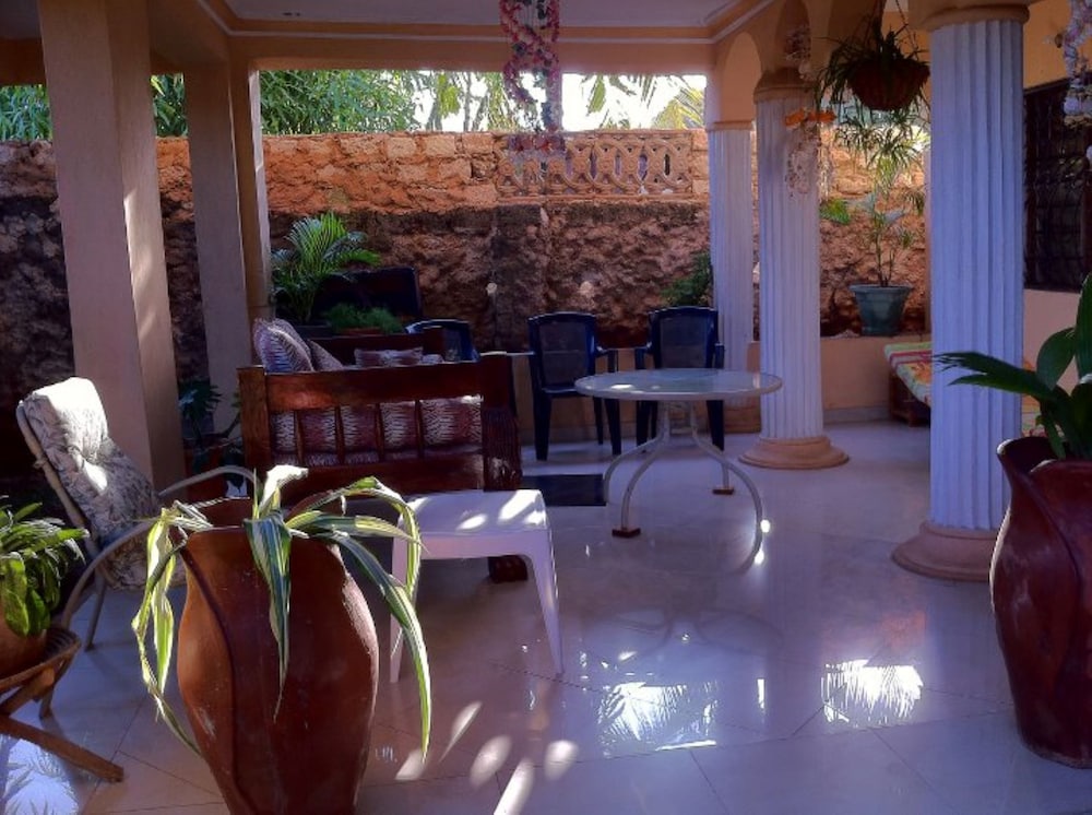 Sadiana Apartments view 4