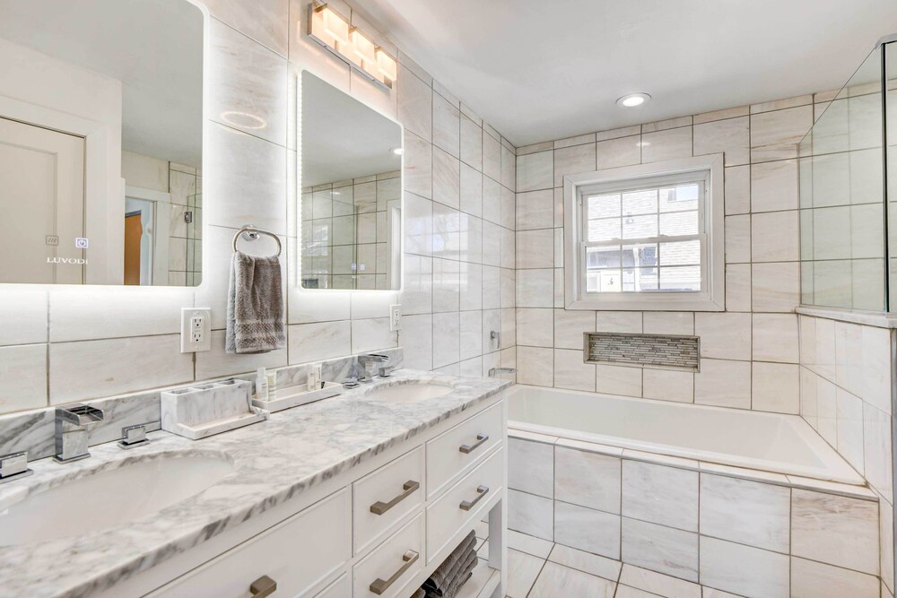 Updated Baltimore Home 8 Mi to Downtown! - Property Image 19