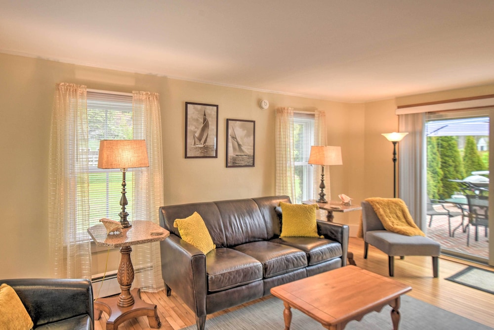 Kennebunk Home w/ Yard < 1 Mile to Dock Square! - Property Image 10