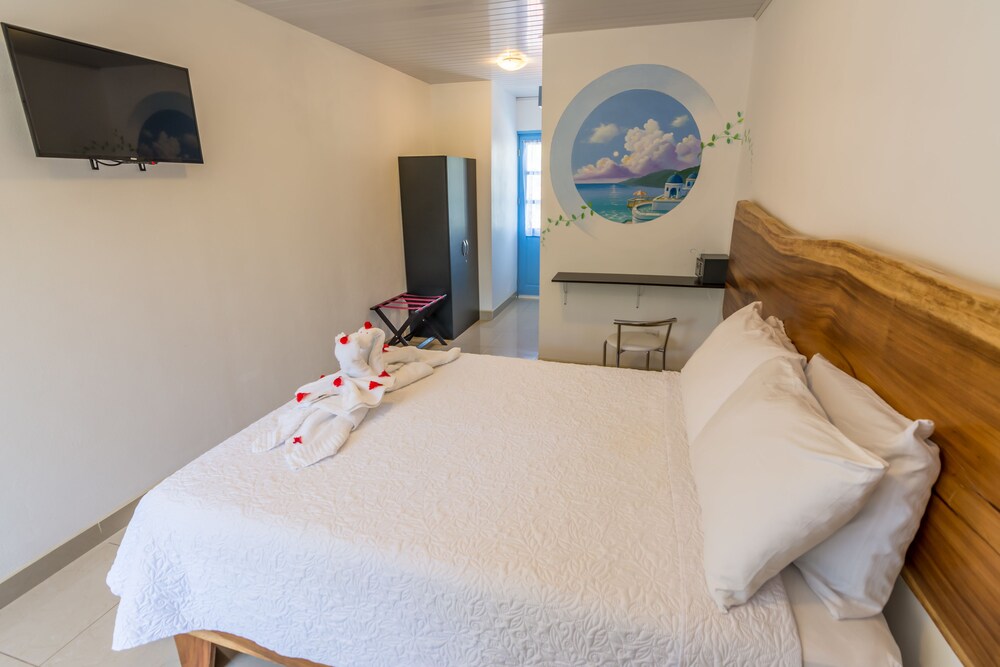 Club Ibiza - Party Hotel & Beach Club