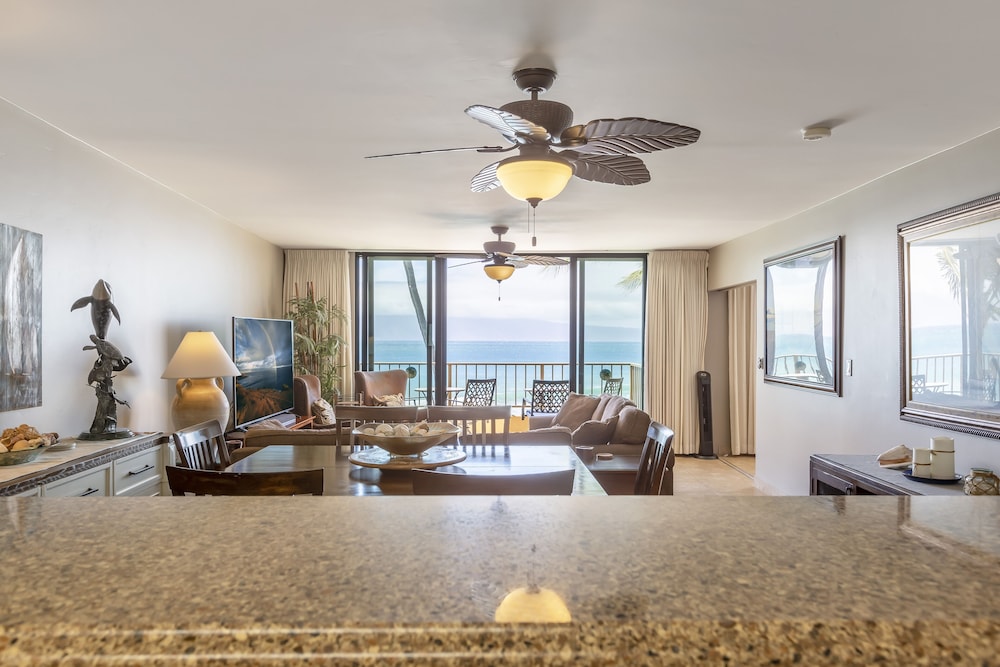 The Paradise Penthouse - Image 3