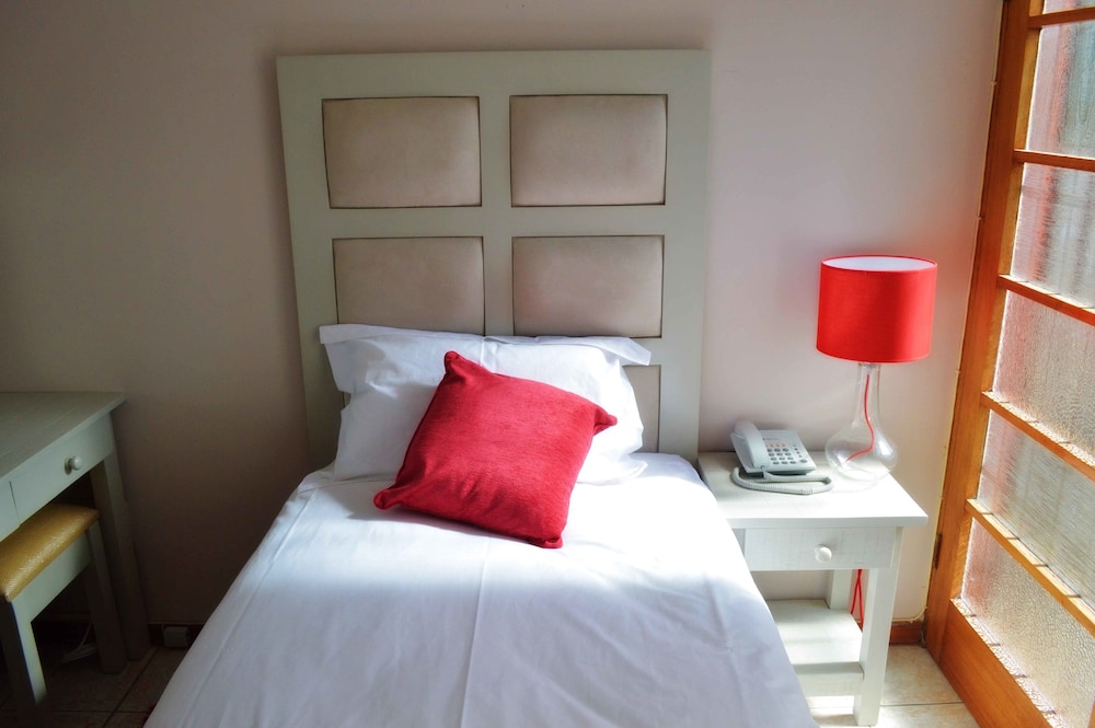 Empoza Seaview Guesthouse