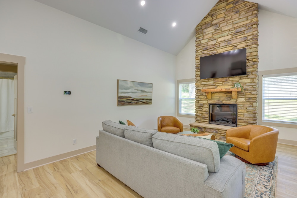 Walk to The Fields at 17 Springs: Millbrook Home!