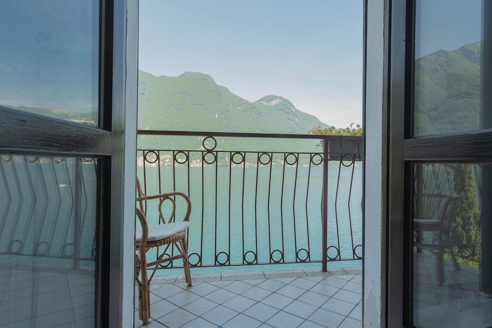 Lavarell House - Best Lake View by Rent all Como