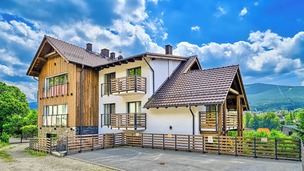 Apartamenty Sun & Snow Centrum Park II
