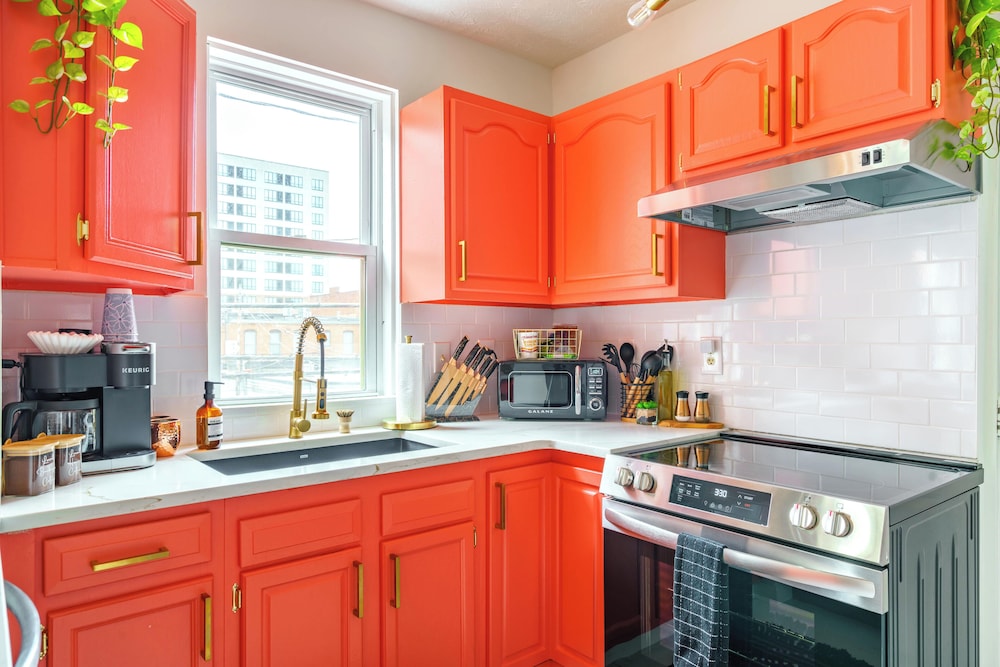 Jungle House Boutique Suites – Short North & Convention Center