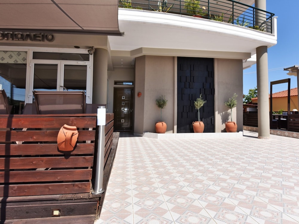 Elea Arial Studios - Olynthos Halkidiki view 2