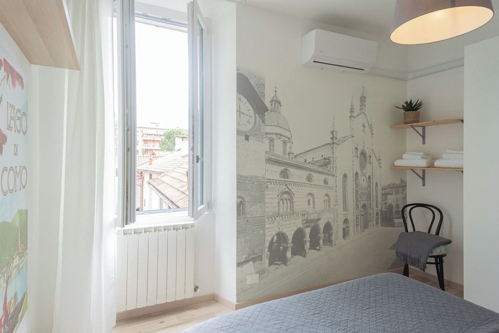 Old Court Hideaway by Rent all Como