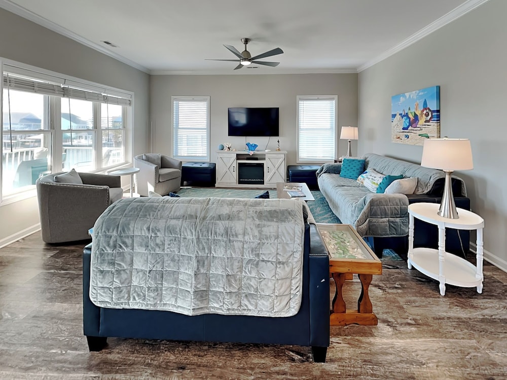 Perfectly Seasun'd by Topsail Realty