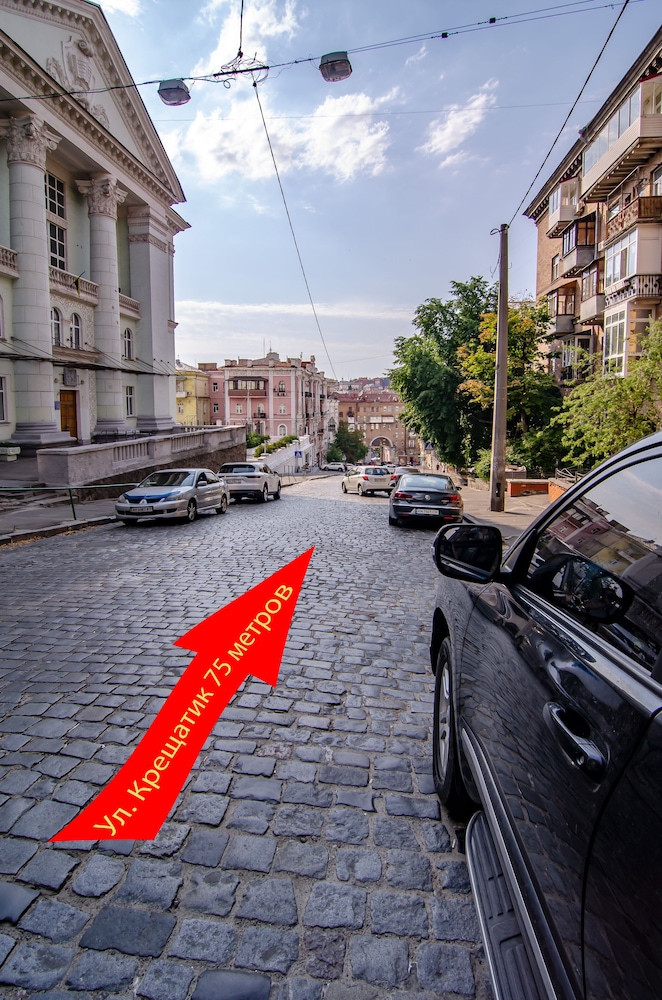 Rent Kiev Maidan Nezalezhnosti