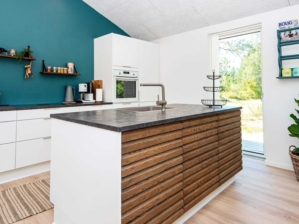 6 Person Holiday Home in Romo view 3
