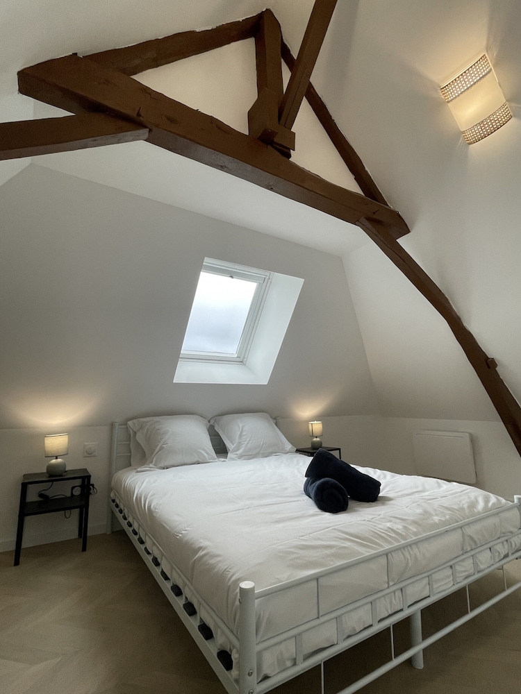 Duplex in Noyen-sur-sarthe Near Le Mans