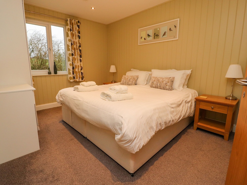 Oak Lodge
