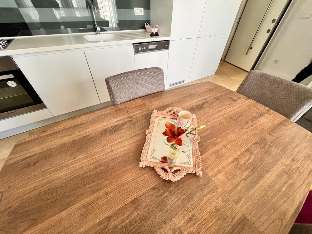 Divan Residence Apartment Rentals
