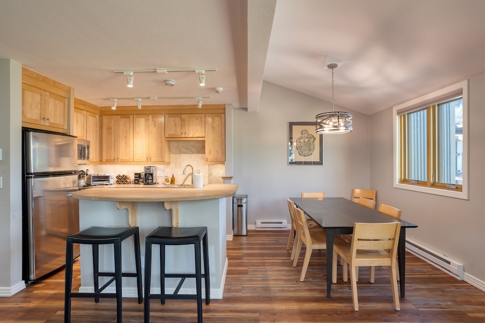Lulu City 5B by Avantstay Across From Lift 7 10-minute Walk to Downtown