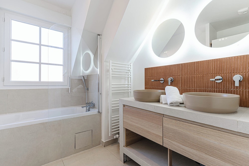 Elegant Family Home Near Deauville