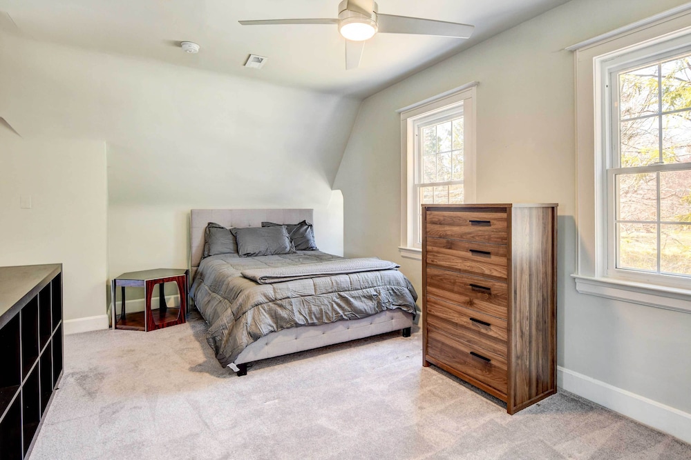 Updated Baltimore Home 8 Mi to Downtown! - Property Image 30