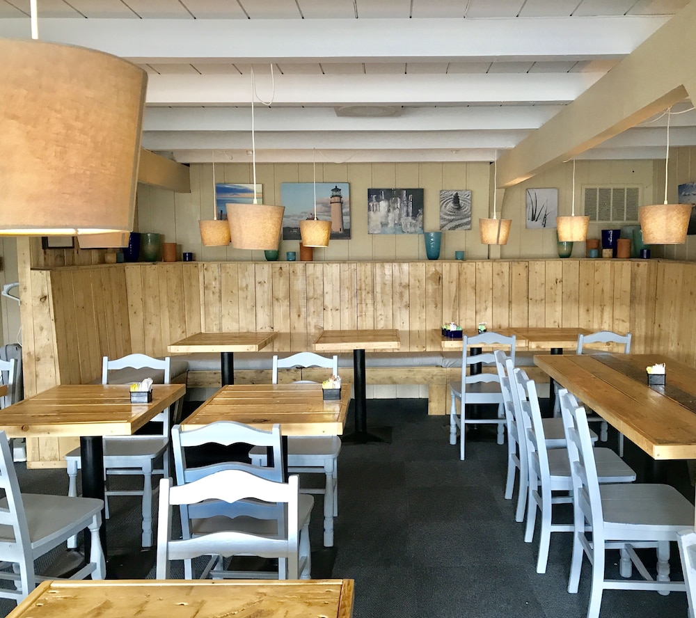 Top Mast Resort