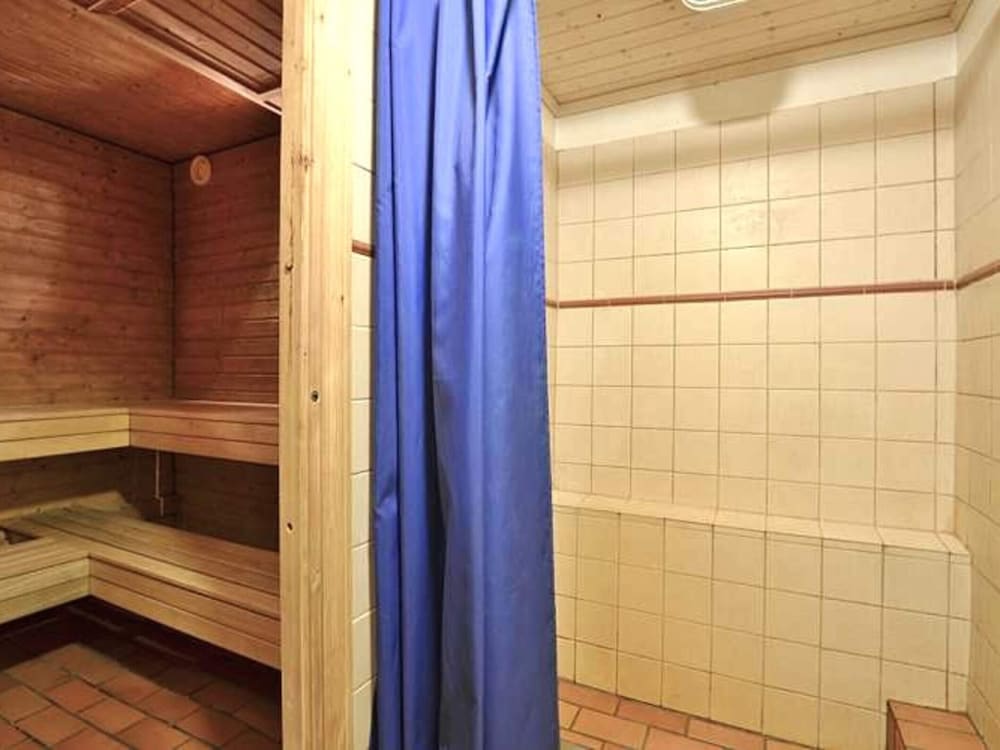 8 Person Holiday Home in Salen