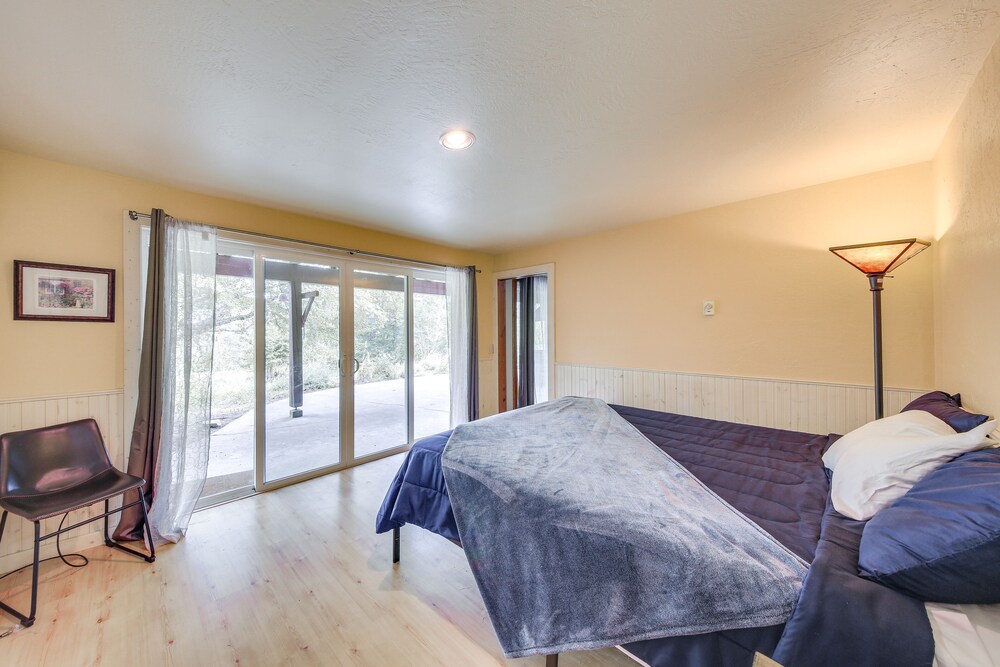 Sandpoint Vacations - 12 Mi to Schweitzer: Spacious Home w/ Deck! - Property Image 28