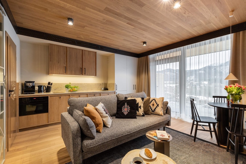 IJG Imperial Apartamenty Szymaszkowa