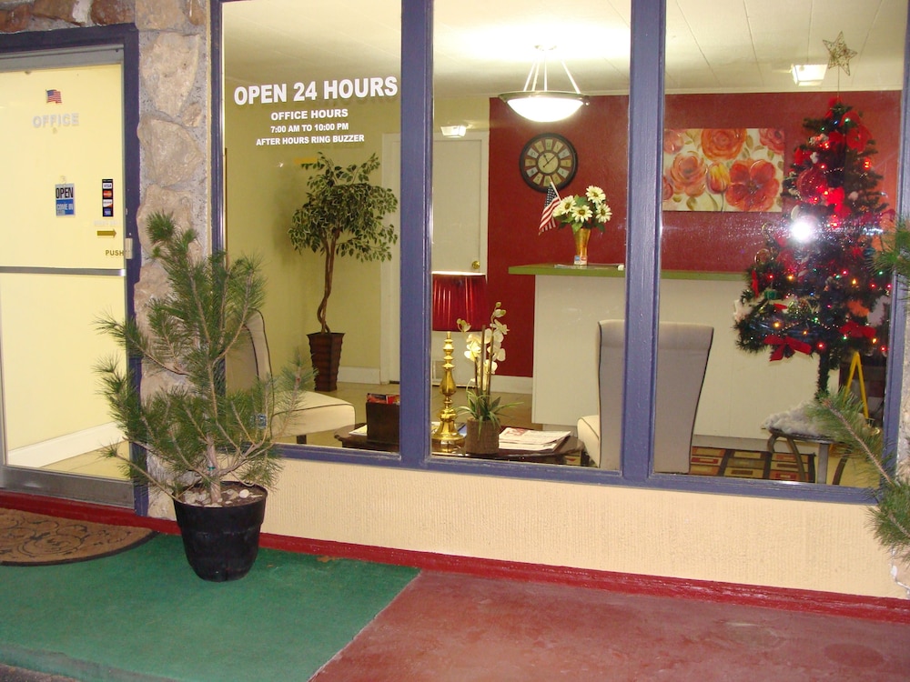 Hico Hills Inn - Property Image 2