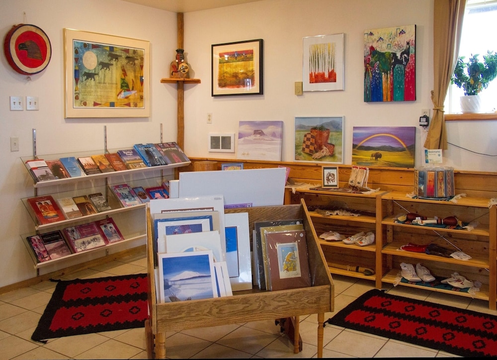 Lodgepole Gallery
