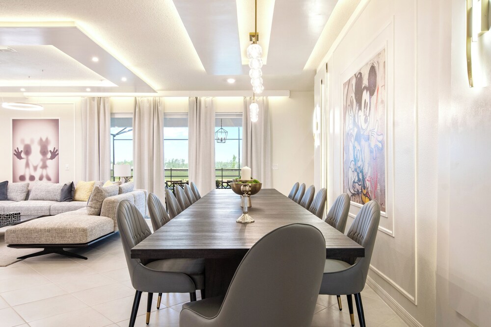 15993CCL Windsor Cay Resort