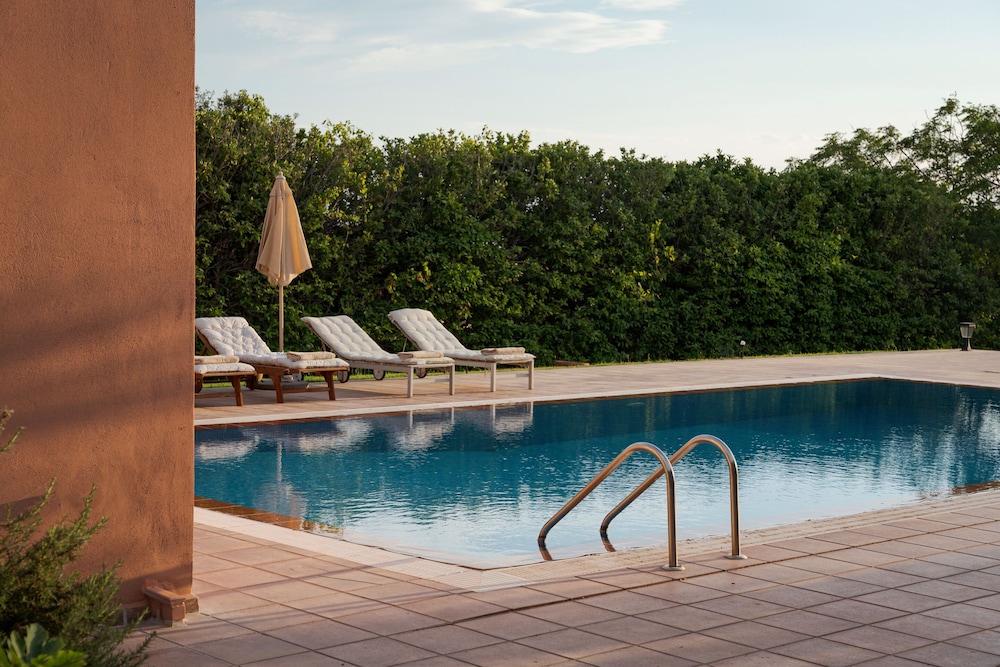 Calm Retreat Villa Lagonisi