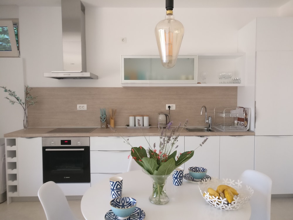 1-bed Large Apartment in Tivat Swiming Pool photo 5