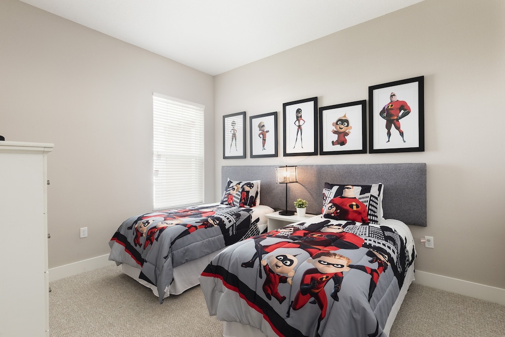 Summerville Vacation Homes by Columbia Management