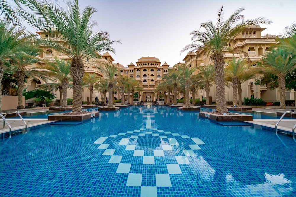Luton Vacation Homes Grandeur Residence