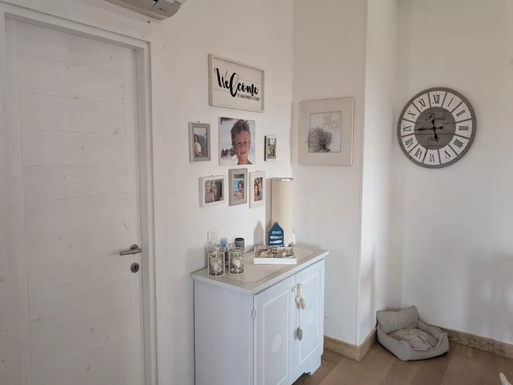 Charming Apartment Near Spiaggia Bianca