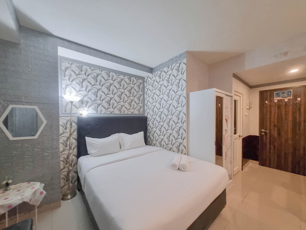 Minimalist Studio At Altuz Seturan Yogyakarta Apartment