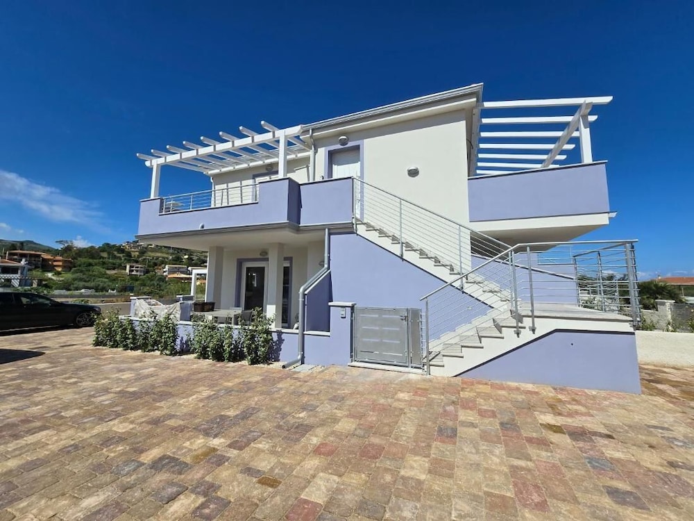 Home Geranio With Private Garden