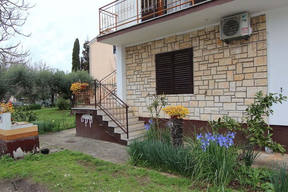 Apartments Rosanna 2