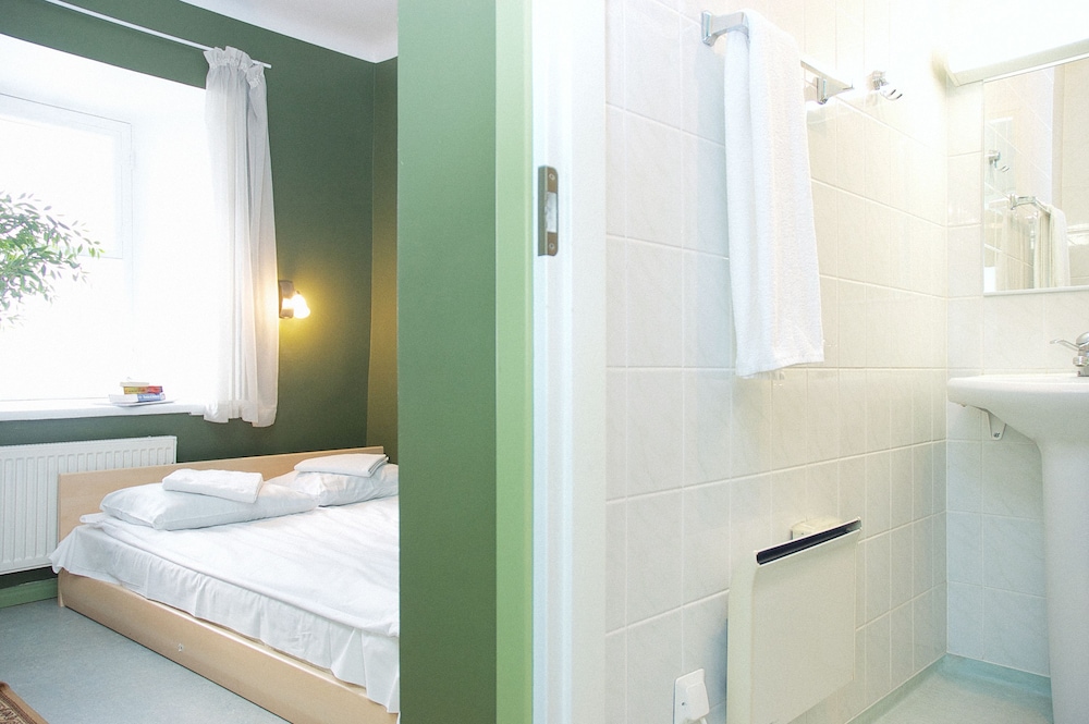 Tallinn Vacations - Old Town Munkenhof Guesthouse - Hostel - Property Image 7