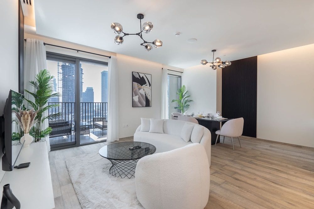 Elegant 1-bedroom Apartment for 2 Near to Burj Khalifa