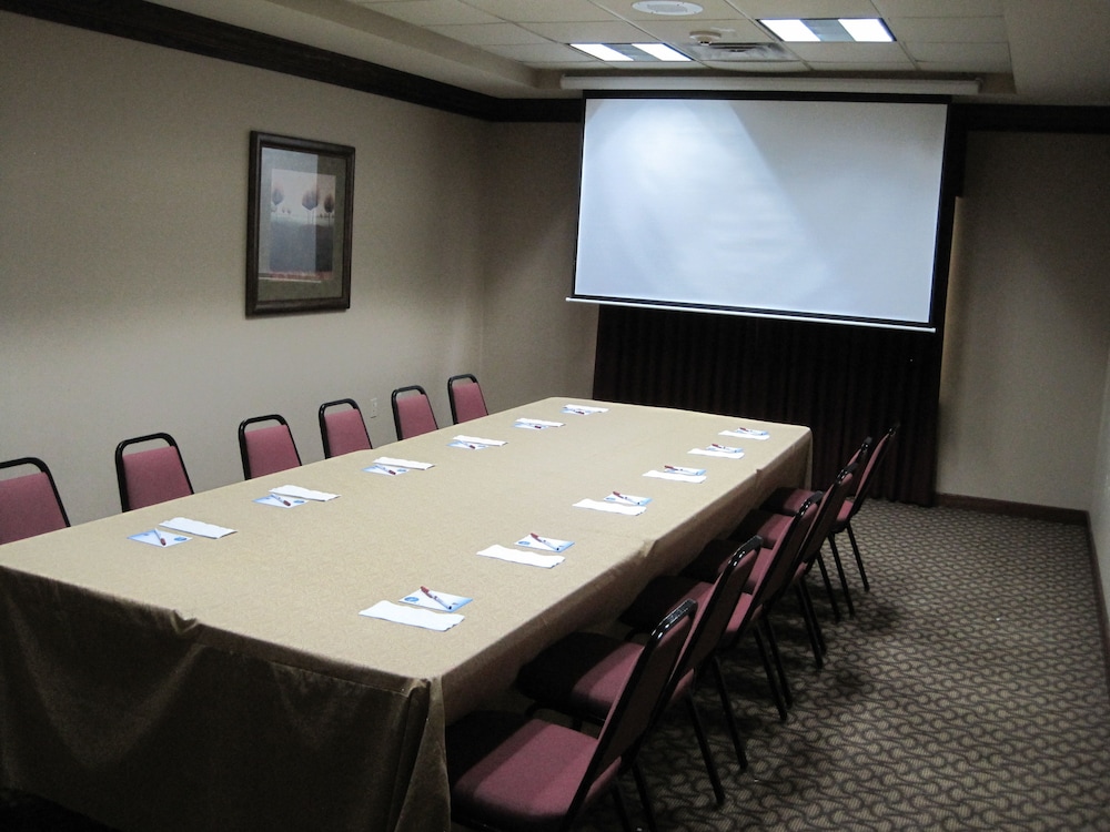 Columbia Vacations - Comfort Suites Columbia - University Area - Property Image 9