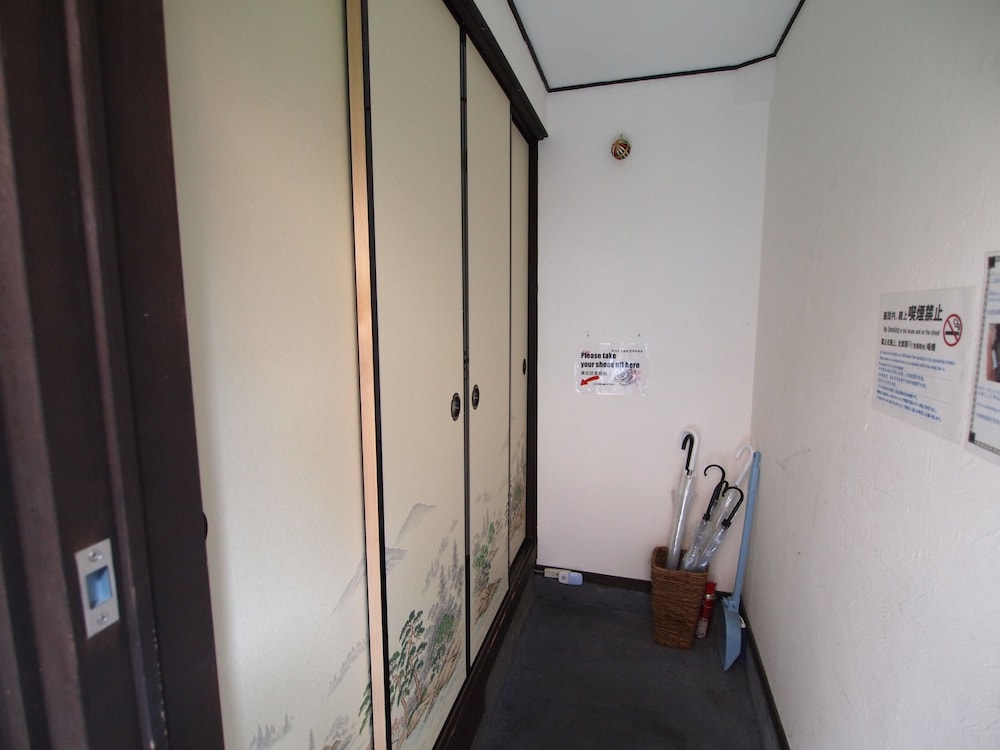 Guest house Connection Karasuma Gojo, Kyoto - 10