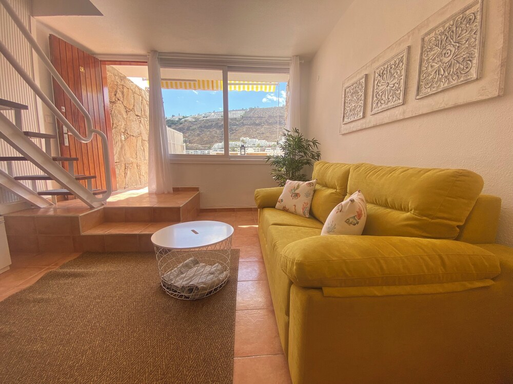 Modern Duplex Apartment Near Swimming Pool