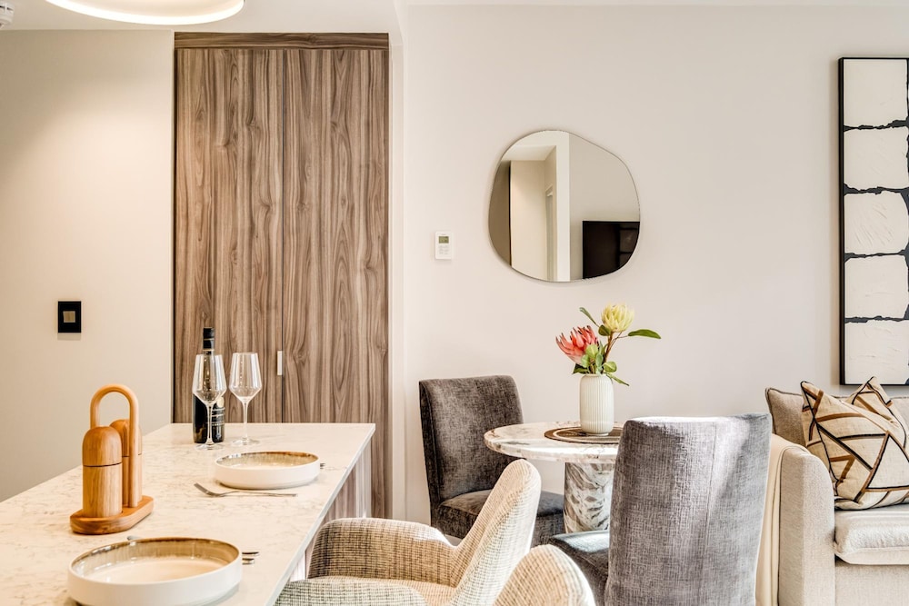 Cape Town Central 1bed Apartment City Suite 1006