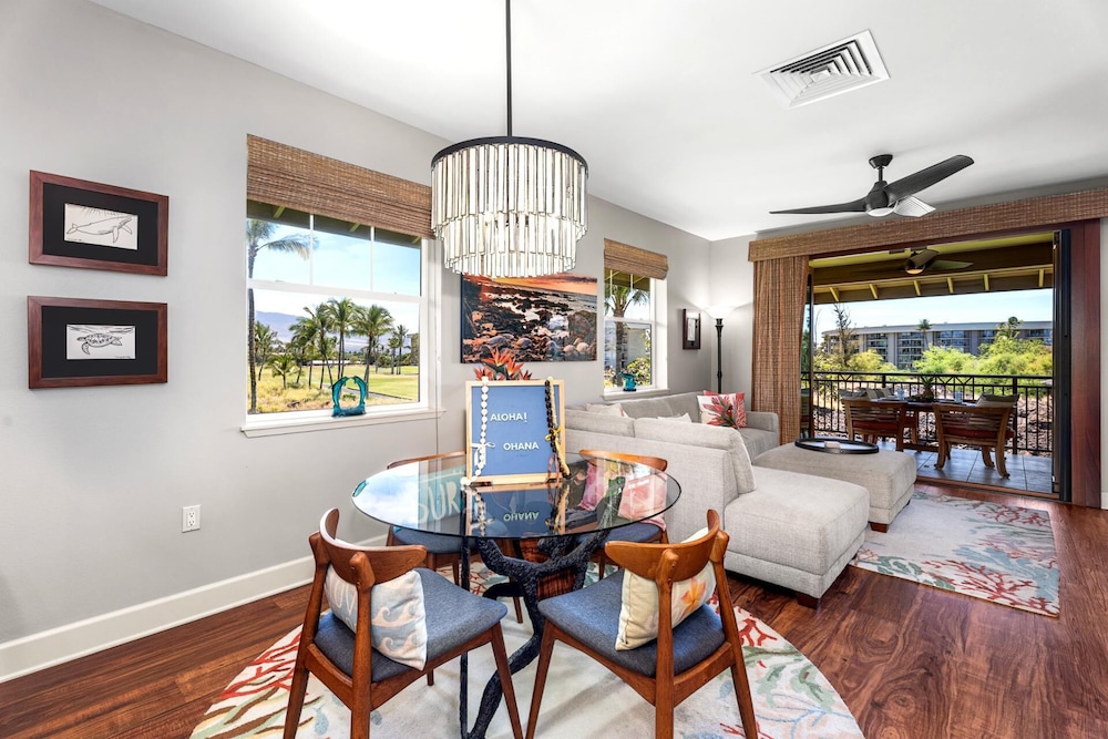Halii Kai Oceanfront KBM Resorts 2 Units, 4 Bedrooms Ml-2567